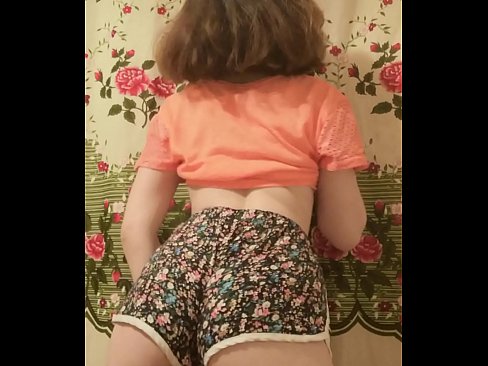 ❤️ Seksega juna bebo demetas sian pantalonon ĉe fotilo ❤️ Fikado ĉe porno eo.sexogolic-info.ru ☑